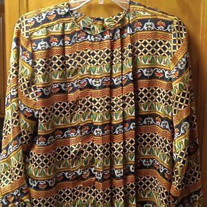 DIVERSITY WOMENS TOP SIZE 8P